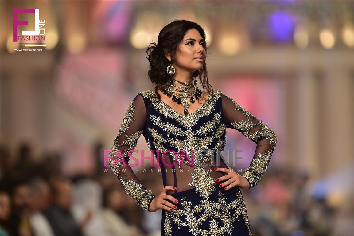 fashioncines's tweet photo. #Aminayasmeen Collection #TBCW2015
View more: http://t.co/A989MKl9Sv
@TBCWOfficial @sunitamarshal1 http://t.co/kvN0tZZJdZ