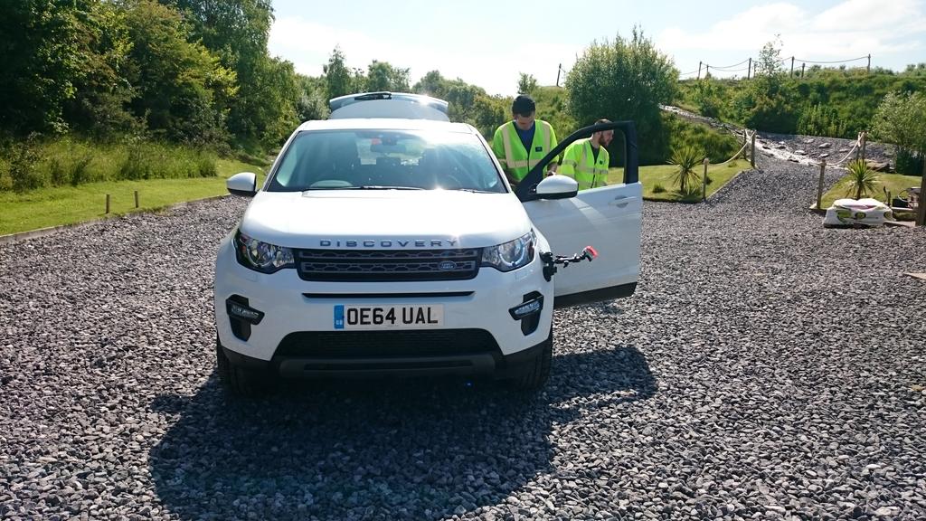 Its_A_Goodwin's tweet photo. Getting ready to film the @LandRoverUKPR Discovery Sport at the experience centre Halewood for @CarKeys_UK http://t.co/ec9trmpRgc