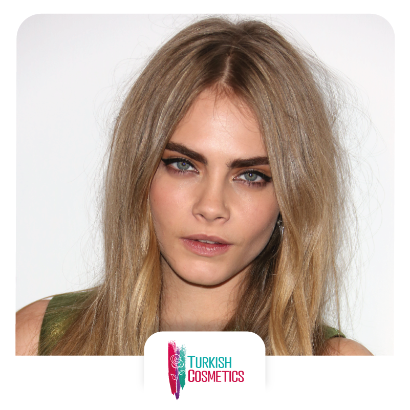 TRCosmetics's tweet photo. Cara Delevingne is leading the trend of thick eyebrows. http://t.co/aSFVWlLQ4l