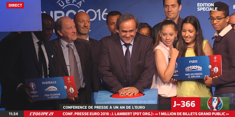 lachainelequipe's tweet photo. La billetterie de l'#EURO2016 est officiellement ouverte ! http://t.co/sfAUM54zyc