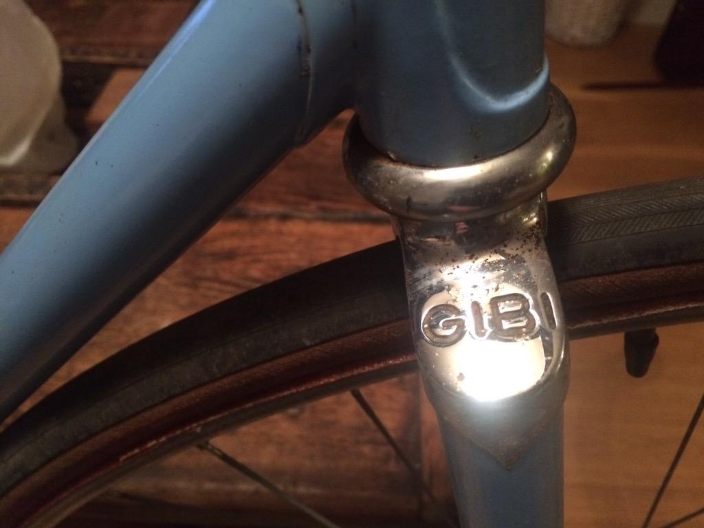 EdwardPointing's tweet image. Can you guys help me identify my new project #vintge#BrooksEngland #cycle #enjoyeverymile #vintagebikecave#blb