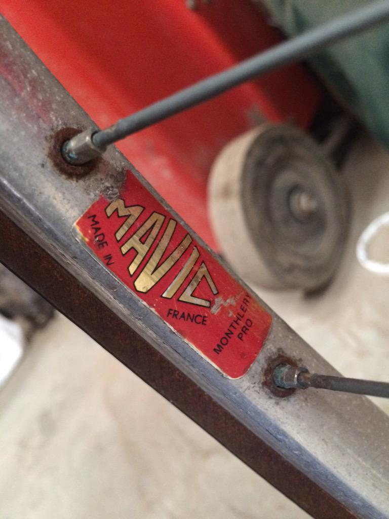 EdwardPointing's tweet image. Can you guys help me identify my new project #vintge#BrooksEngland #cycle #enjoyeverymile #vintagebikecave#blb