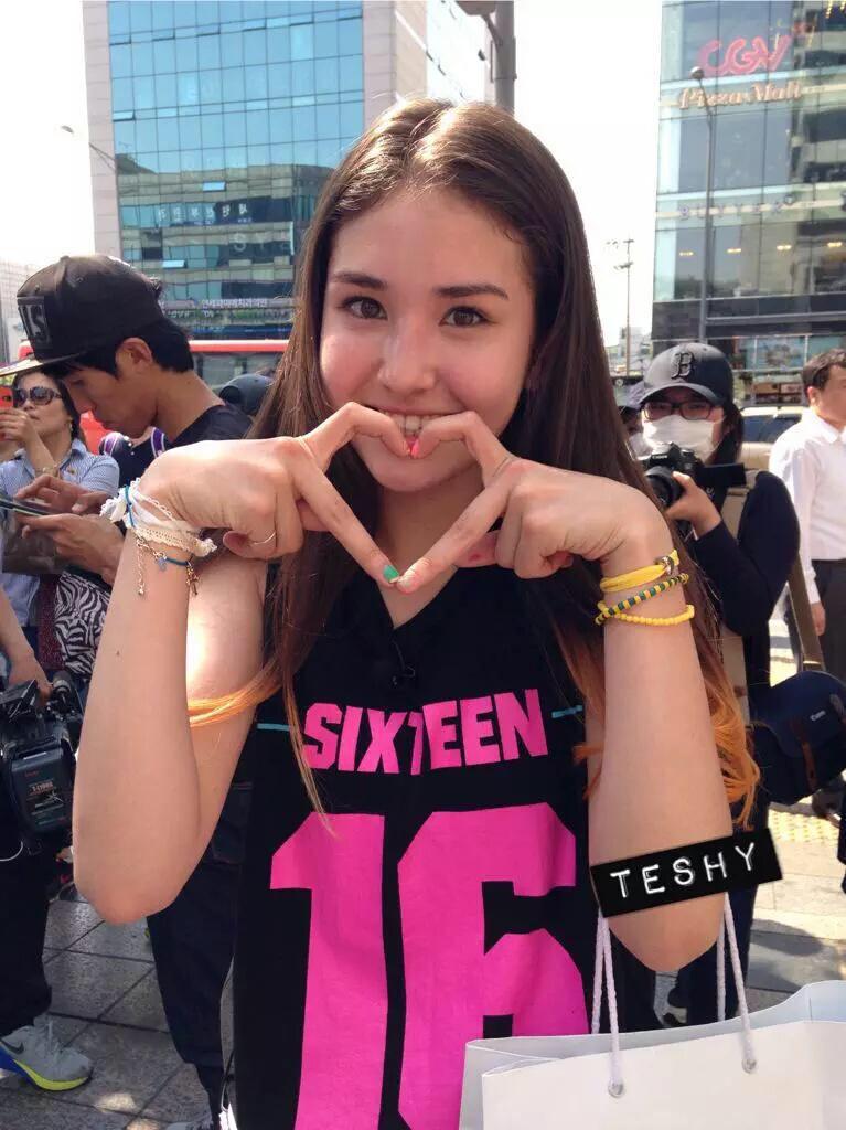 SOMI THAILAND 🦄 on Twitter: "[FANTAKEN] 150610 SOMI #SIXTEEN - HONGDAE