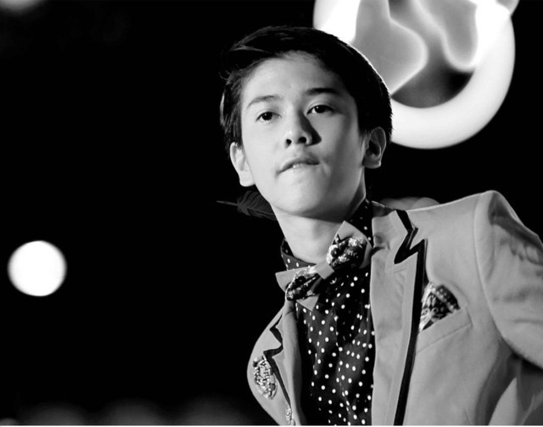 roserosanti__'s tweet photo. "@NurtiasRahayu2: "@iqbaaleFCL_: @iqbaale B &amp; W http://t.co/EbWII5EaIN" Ini anaknya siapa sih"