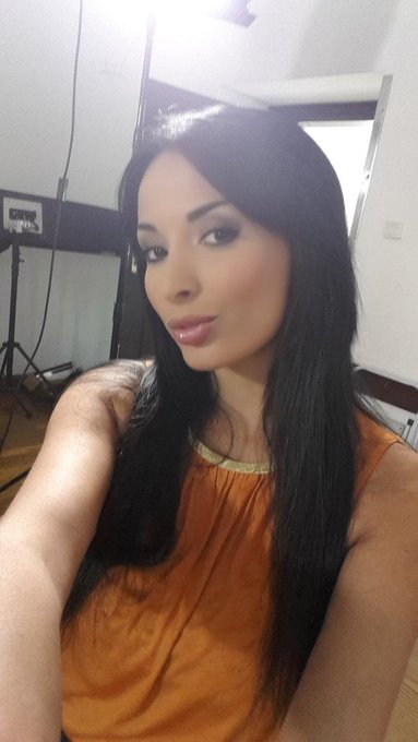 On set for @21sextury  today ☺☺. http://t.co/OCIKoVrAtT