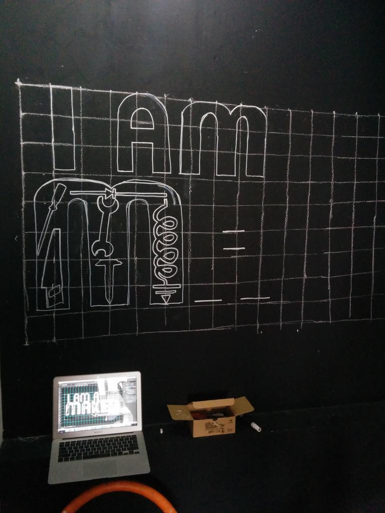 MakerspaceBKS's tweet photo. #IAmAMaker #MakerspaceBKS #Chalk #lettering http://t.co/nts3lC6FGq