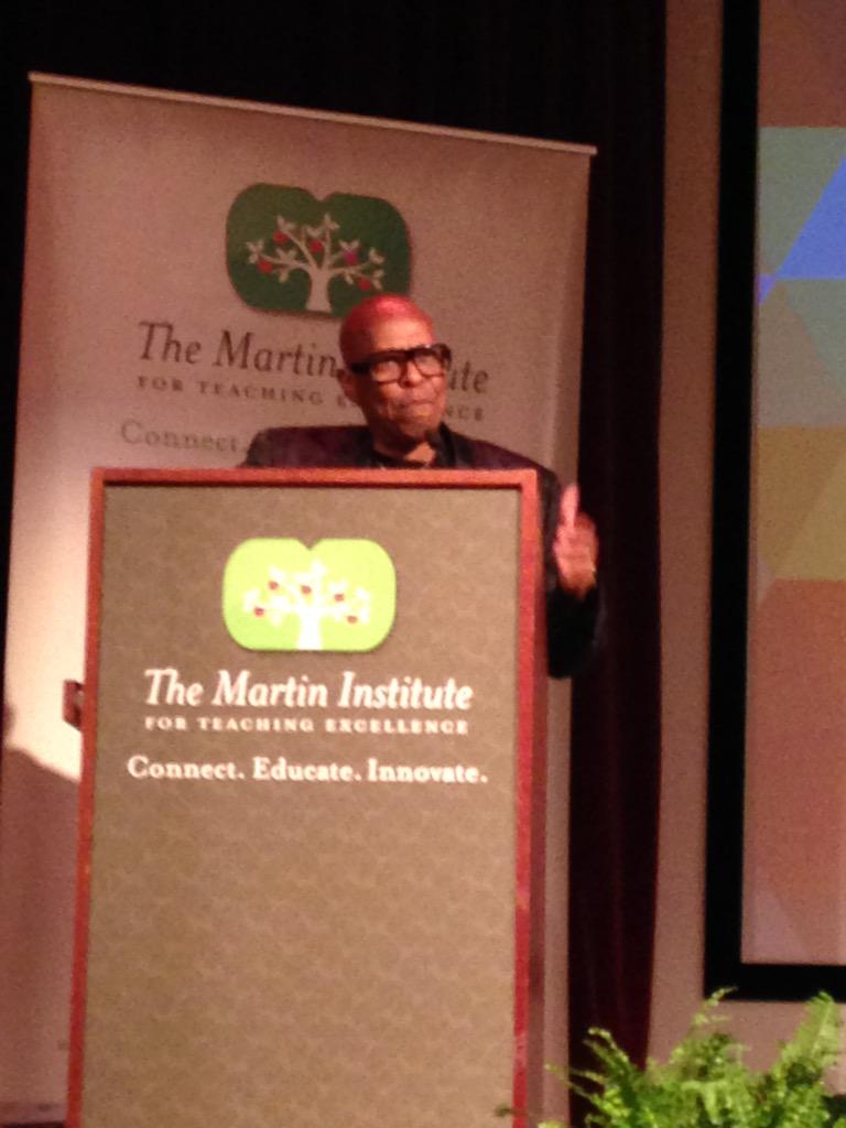 David Porter sharing on the innovation and collaboration that's possible in Mem. #ILoveMemphis #micon15 #choose901