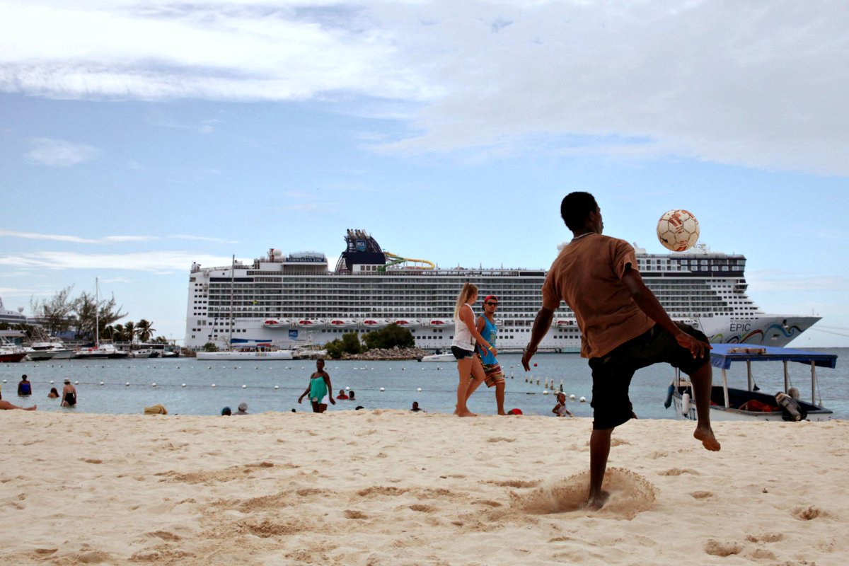 Ocho Rios Bay Beach tweet media