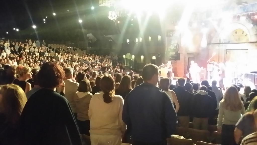 VR_desk's tweet image. No matter how good a virtual version might be, Peter Frampton, live and real, at an intimate venue, cannot be better.