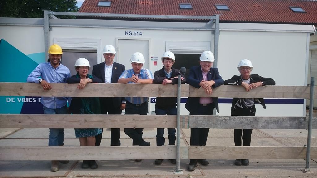 Vanmiddag met 6 collega's Gebiedscommissie Rozenburg op bezoek geweest bij bouwlocatie MFC <a href="/DeRozenburcht/">De Rozenburcht</a>