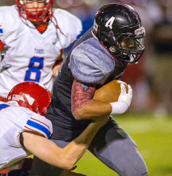 footballinaz's tweet photo. Rt for @DRHSFootball @IRBSTR_22 
Favorite for Cienega @kingdeeko5 http://t.co/52nkofGFRJ