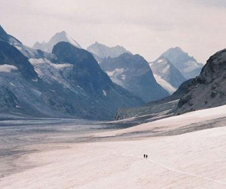 luxurytravel's tweet image. Top 3 Summer hikes in the Alps  bit.ly/1cLwqZh
