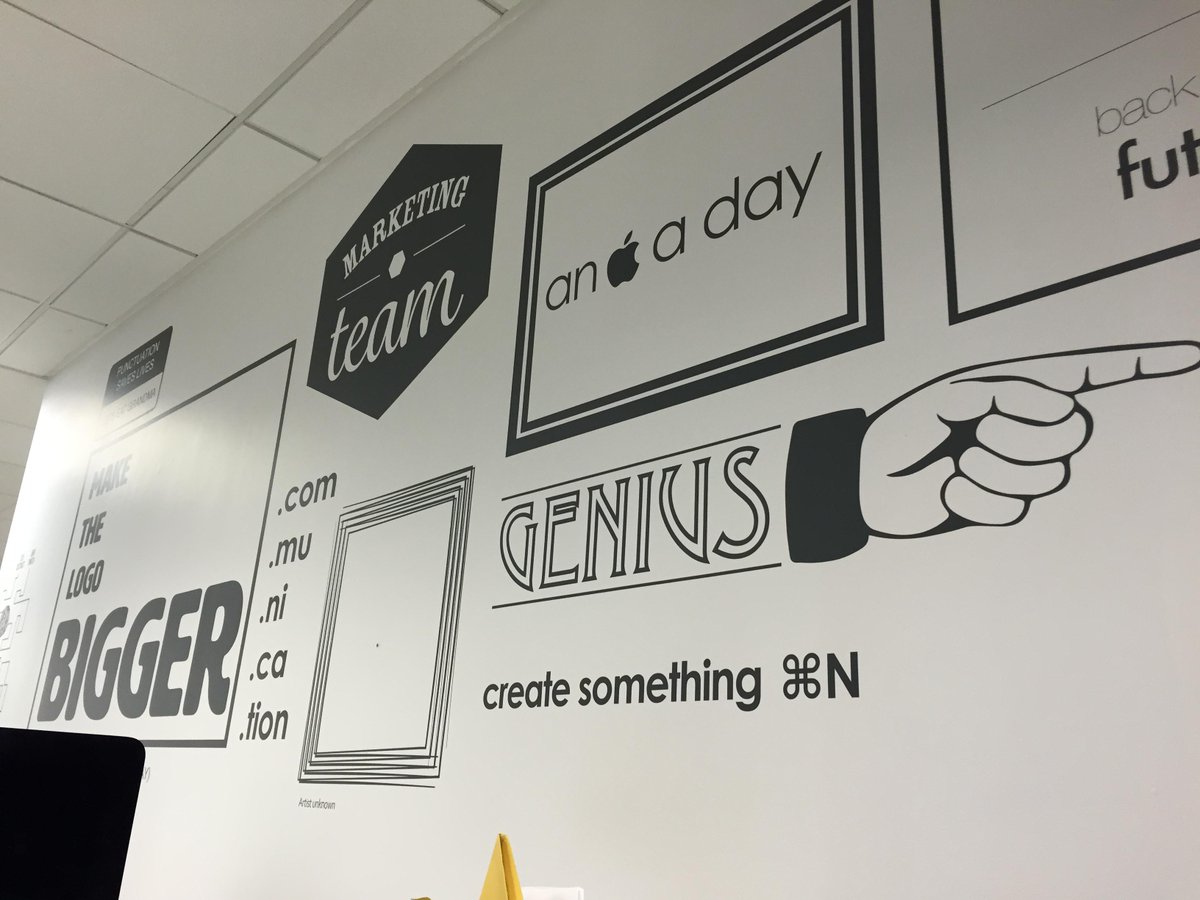 CarShopGB's tweet photo. Our new professional, chic office courtesy of @StrataSpeak Thank You #SovSigns for the fantastic job. http://t.co/bx9HVxllgZ