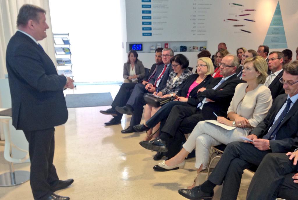 CDUFraktionRLP's tweet image. Erste Station der Klausurtagung bei Bundesgesundheitsminister Hermann  @groehe #kb2015