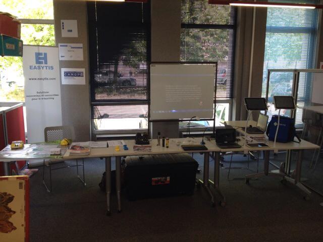 Easytis's tweet image. #Code4Juniors C&apos;est la journée des maternelles au @Canope_Reims à Troyes! Venez découvrir le parcours de la #BeeBot