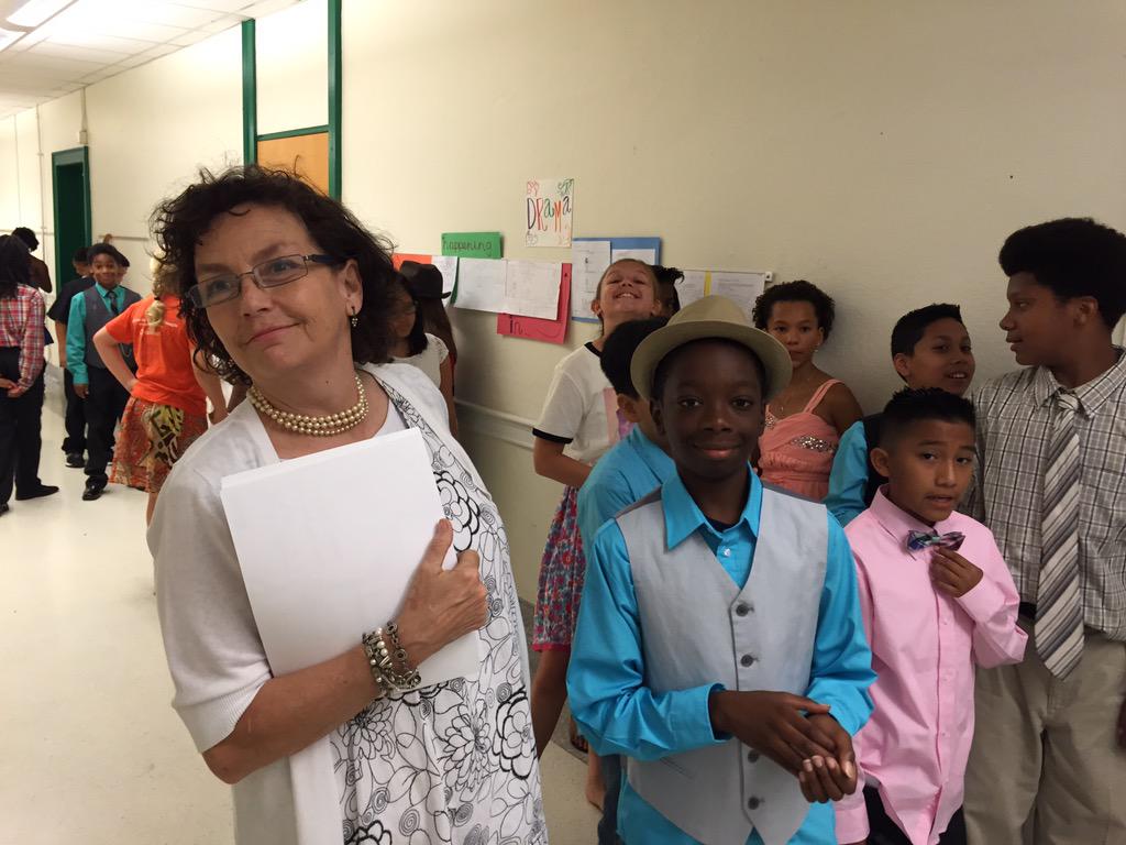 EKPowe's tweet photo. This is happening now! 5th grade Promotion Ceremony! @DurhamPublicSch http://t.co/CRnJNQwCoz