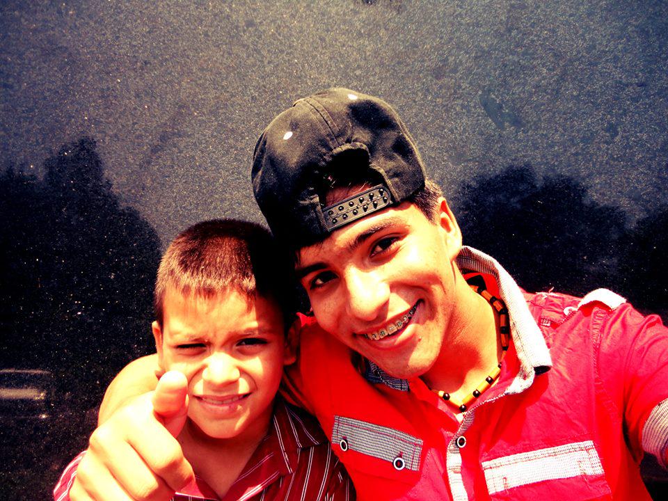 JonathanViR tweet picture