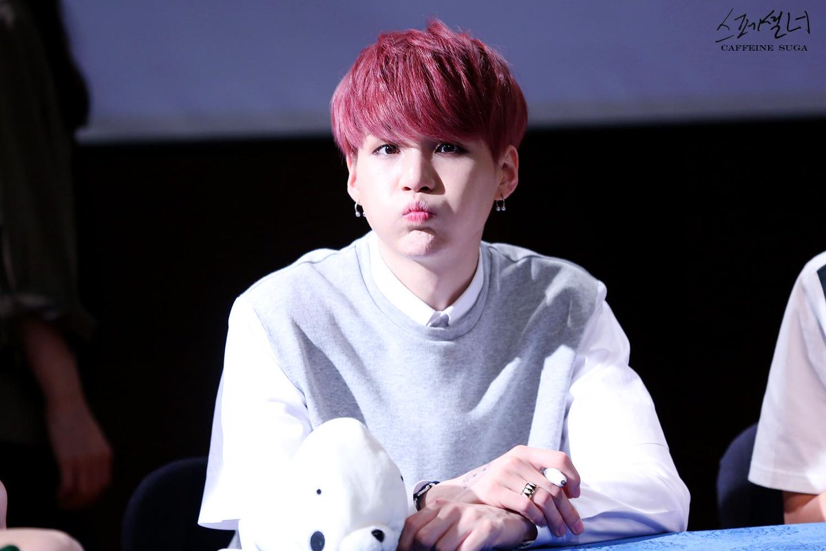 CaffeineSuga's tweet photo. 150517 청량리 팬싸 14pics update #SUGA #방탄소년단 @BTS_twt [HD→http://t.co/RofNnLjwbg http://t.co/ZgGnu9C8Yj