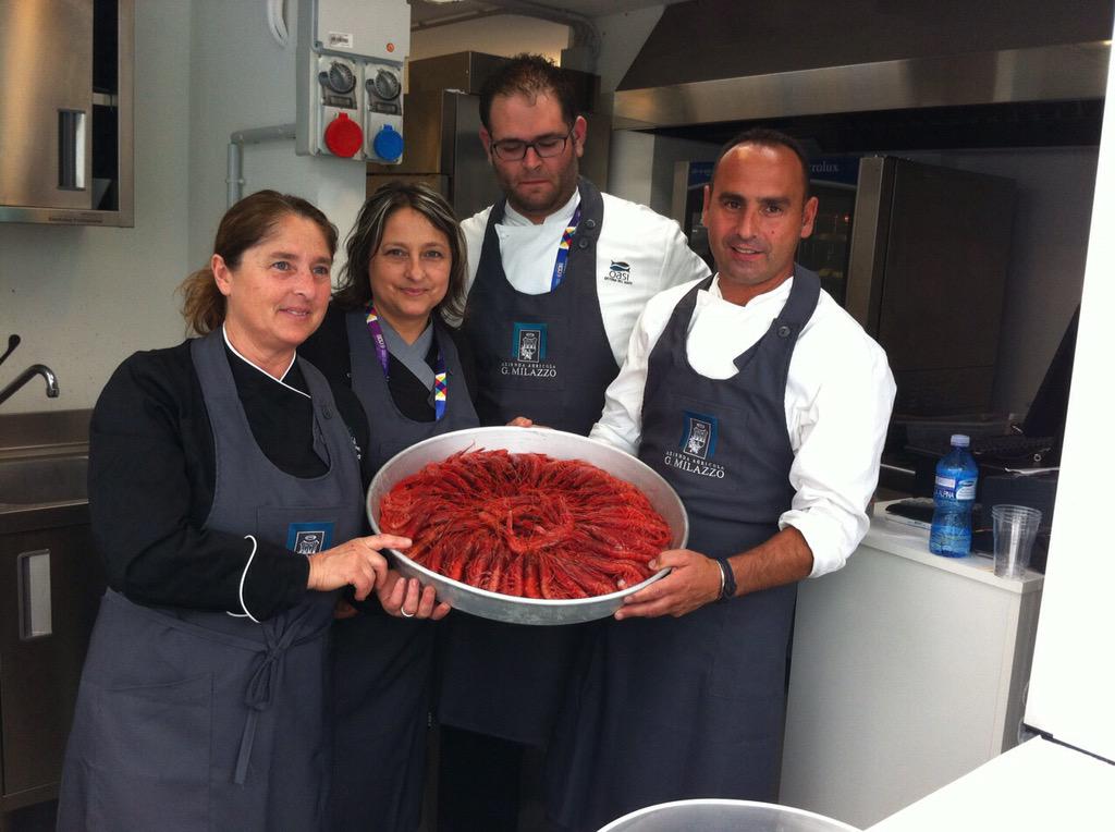 OASIBEACHLICATA's tweet photo. #gambero #rosso di #Licata a @Expo2015Milano con #osteriadelmare @MilazzoVini http://t.co/HijD1tuNNn