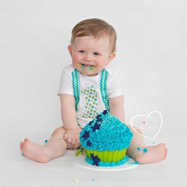 nrserafin's tweet photo. Cake, cake and more cake http://t.co/8Csy5e7JHL
