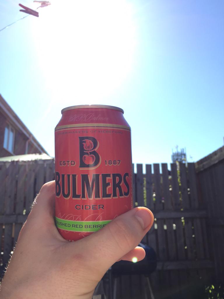 danodonnell18's tweet photo. This is the shit #sunshine #Bulmers http://t.co/9wRpAhu2DO