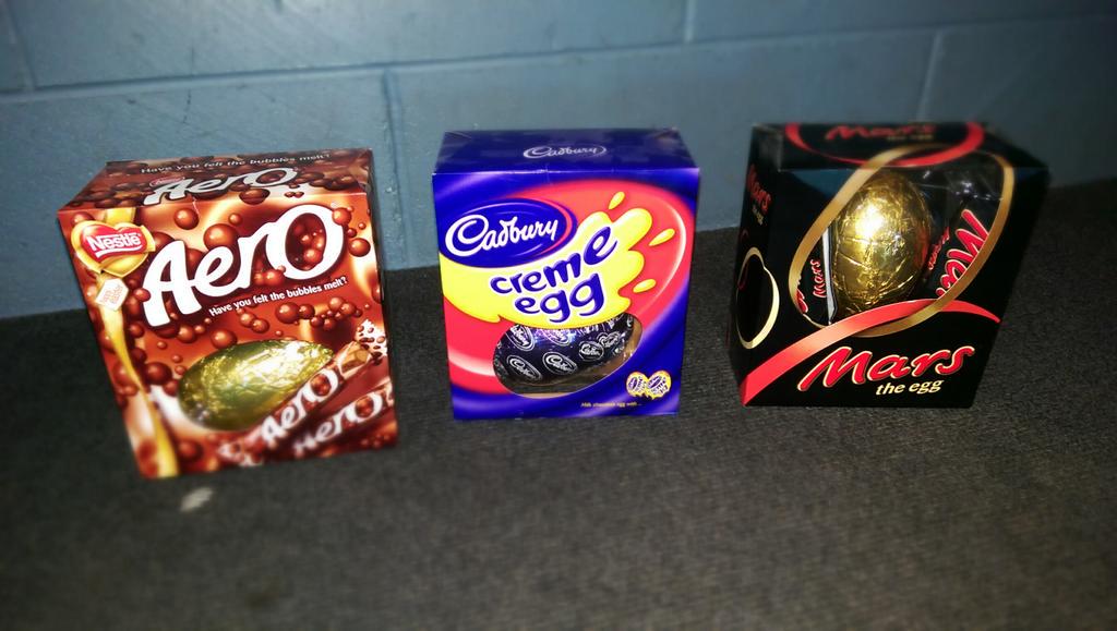 FallibroomeDT's tweet image. 3 Easter eggs. 3 different companies. So why are they all the same size box? Got the answer? #Caburys #Nestle #Mars