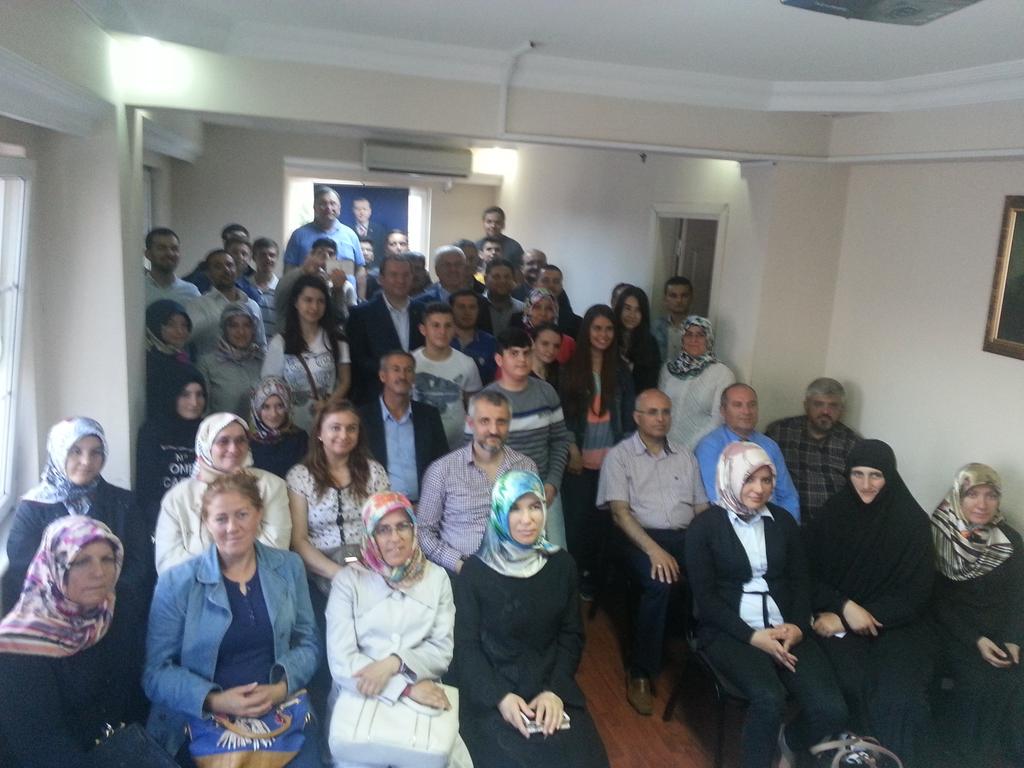 Milletvekilimiz <a href="/uncuoglurecep/">Recep Uncuoglu</a> Adapazarı İlçe Teşkilatımızı ziyaret edip,teşekkürlerini ifade etti.<a href="/Baskan_Ak/">Akın Başkan</a>