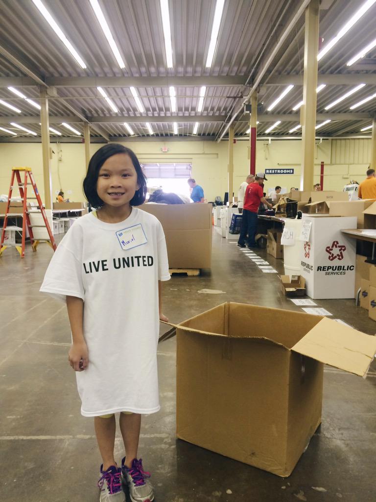 UnitedWayTC's tweet image. "You know, I'm just putting stuff in these boxes." -Muriel on how easy it is to volunteer. #Next100