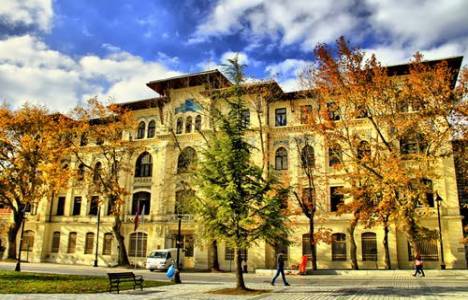 ky0609ky's tweet photo. Osmanlı'da Tapu-Kadastro Gen.Müd. şu andaki Tapu ve Kadastro Bölge Müdürlüğü'nün tarihi binası.Sultanahmet-İSTANBUL http://t.co/GeMf4Pbs8z