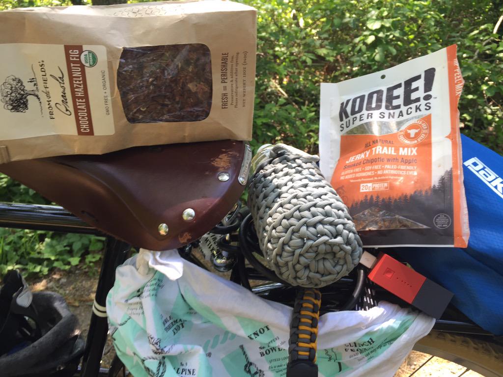 Themarket36's tweet photo. 😎Riding my #MozieBike (with #PakemPak, #TrailSnacks, & #GreatGear) around #TheIsland on a #SunnyDay!
<#M36 #PixShoot> http://t.co/x07xloG6Lh