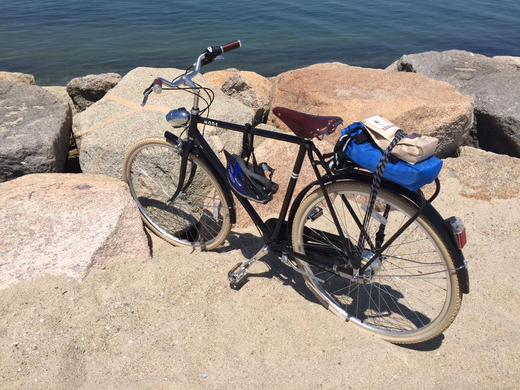 Themarket36's tweet photo. 😎Riding my #MozieBike (with #PakemPak, #TrailSnacks, & #GreatGear) around #TheIsland on a #SunnyDay!
<#M36 #PixShoot> http://t.co/x07xloG6Lh