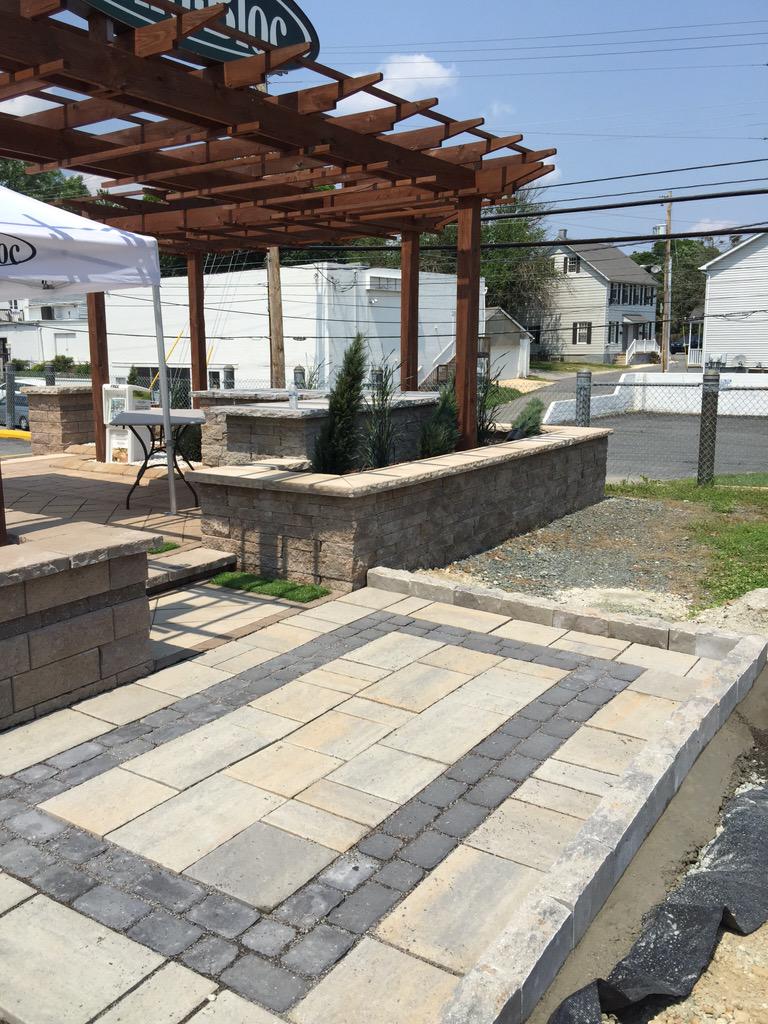 The finished product of today's hands on #PermeablePavement seminar at Elkton Supply. Huge success! #techobloc