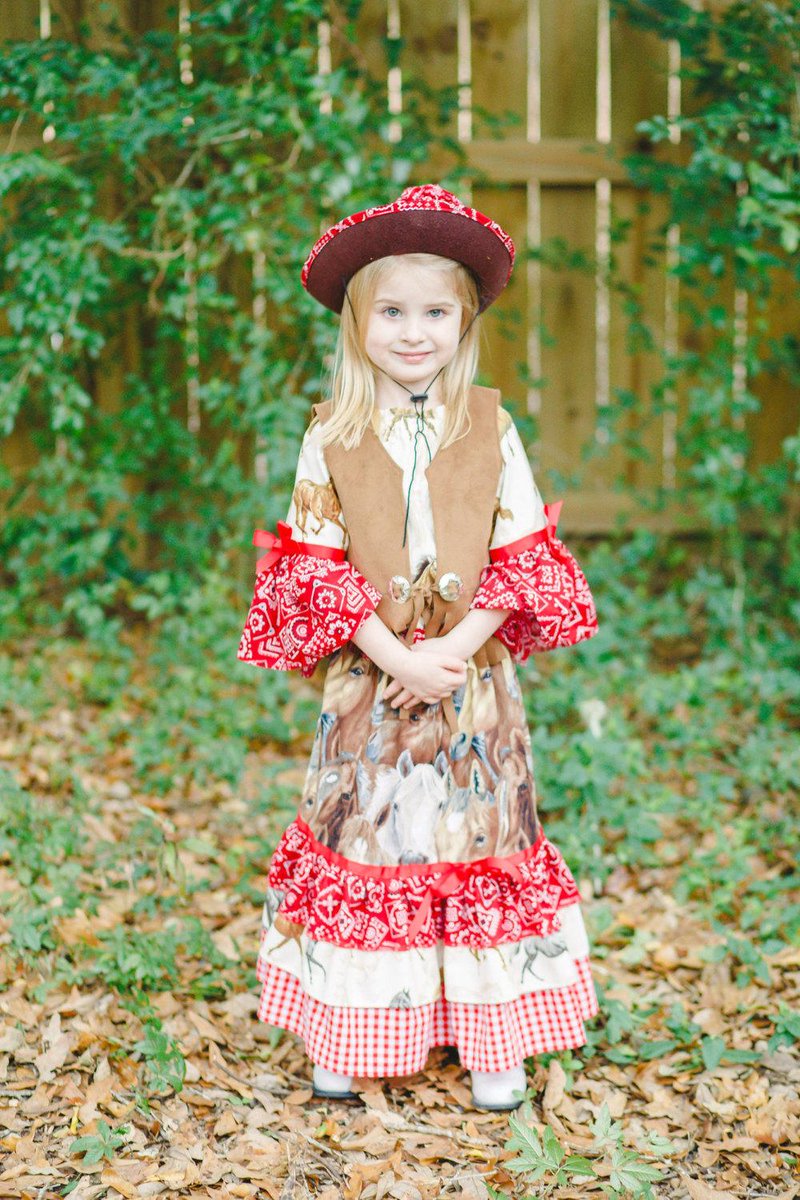 thepinkmice's tweet image. Little Cowgirl Costume, Includes Cowgirl Hat, Maxi Skirt and Frin… etsy.me/1eObORH #etsymntt #PageantCostume