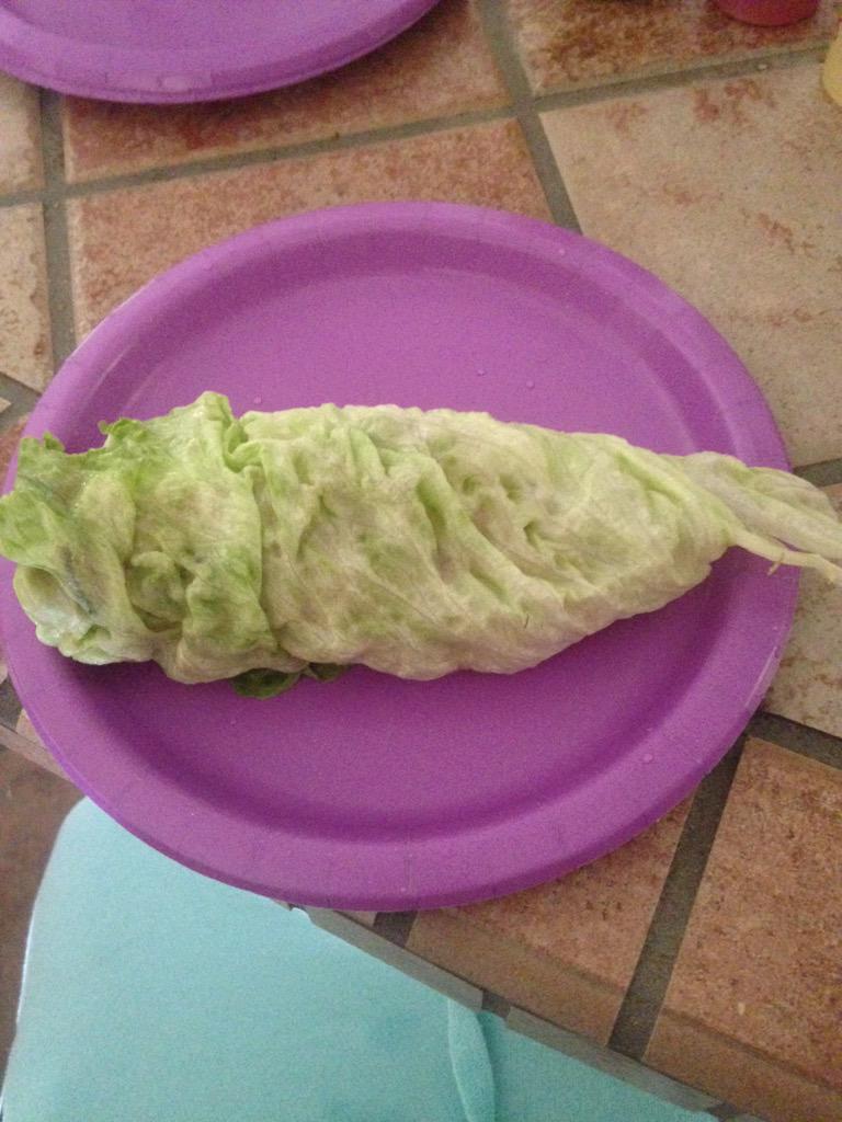 caitlyn_B97's tweet photo. Saddest thing of my life😓 #nobreadforme http://t.co/X73LiuRYcL