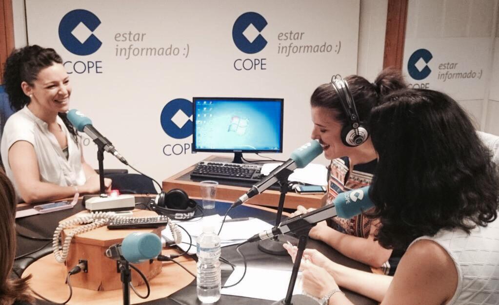 Hoy nuestra Ceo @ImaginingTodays ha estado en la @cope_es con <a href="/BeatrizPOtin/">Beatriz Pérez Otín</a> hablando sobre #Eficienciaenergetica