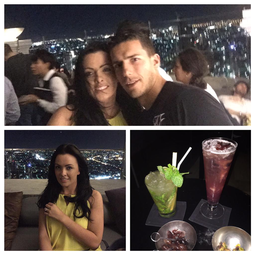 jessyarham's tweet photo. #bangkok #hangoverII #skybar #tuktuk #fishpedicure #massage #thaifood ππΌ http://t.co/ZkxfaFUKGy