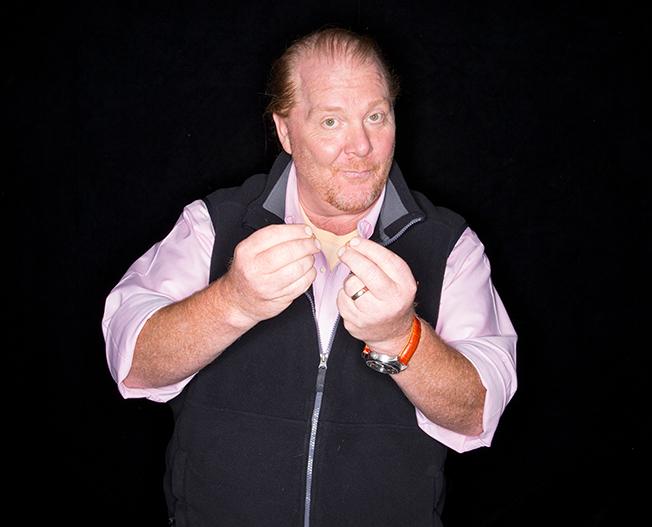 getnift's tweet image. .@mariobatali Shares His Favorite Foodie Apps, Blogs and Instagram Accounts buff.ly/1MoUSf7