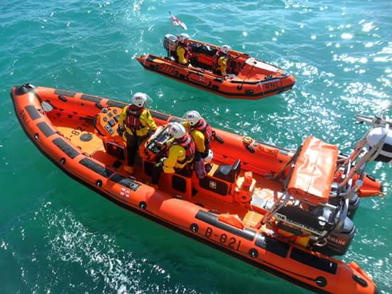 Newquay RNLI Lifeboats tweet media