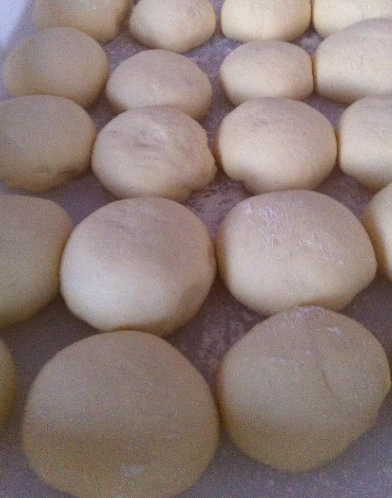 homelettebari's tweet photo. E dopo lo #spacefood ritorniamo alle origini pugliesi.Pronti per accogliere gli amici con #panzerotti, naturalmente 😊 http://t.co/GiQAs7vPCW