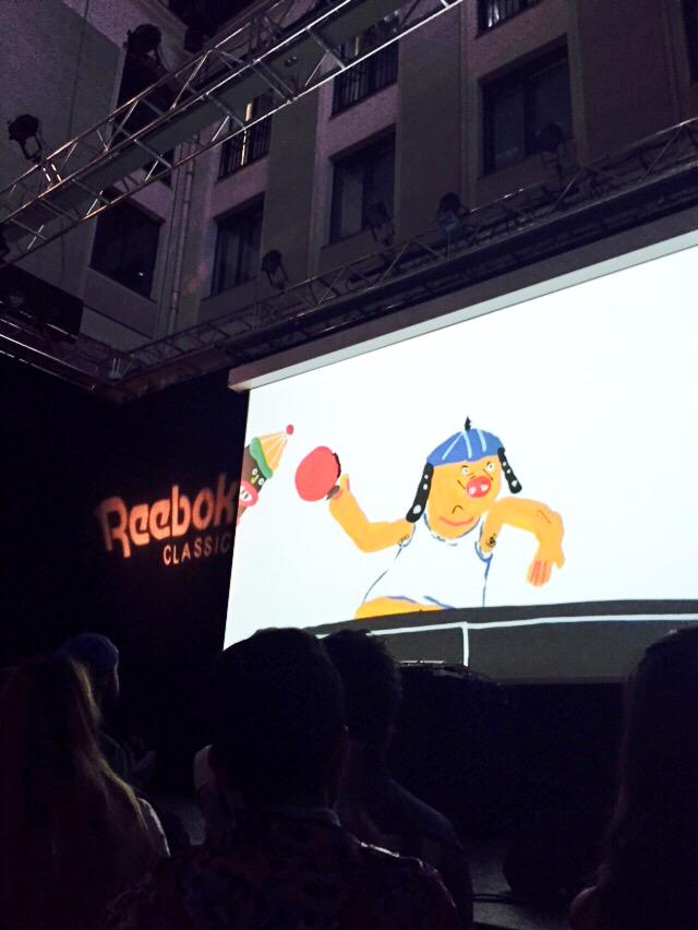 B2inBrands's tweet photo. Viendo el corto que culmina la seria #ReebokCreativeHub @ReebokClassicES http://t.co/OaDbzzsXpB