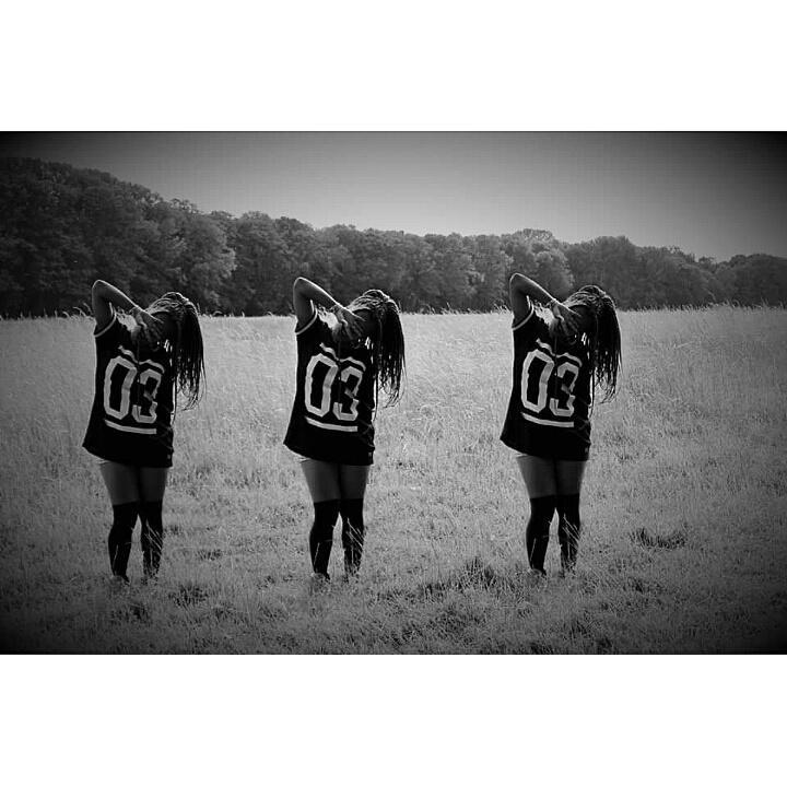 Ceeliaa_Smith's tweet photo. 3 fois M'y Little Body 😁 http://t.co/Uo8Fem0gXq