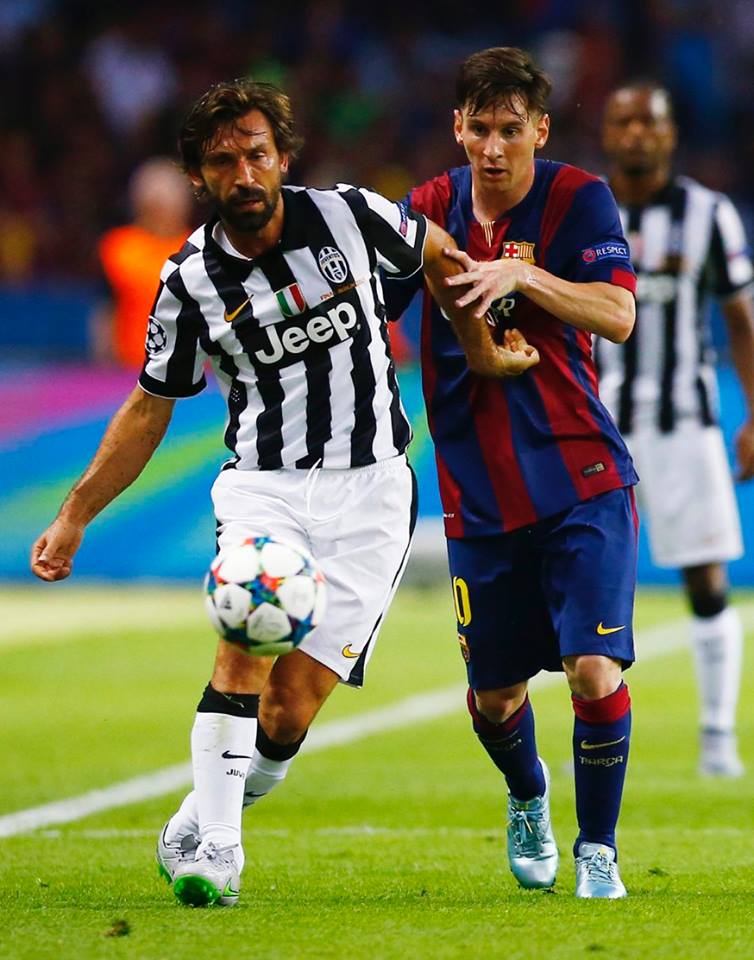 FootballFunnys's tweet photo. So much class in one photo. http://t.co/lM0frmTTfX