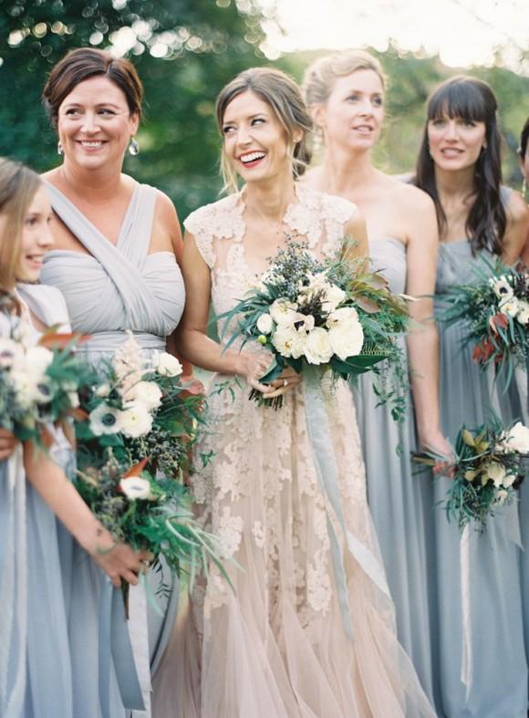 Did you see our 25 Best Bridesmaid Dresses last week?! #weddinghour <a href="/JessicaLorren/">Jessica Lorren</a> weddingsparrow.co.uk/2015/06/03/25-…