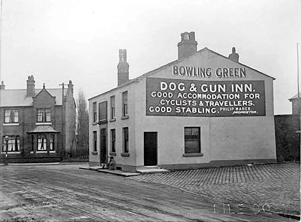 OnlyLiverpool's tweet image. The original Dog &amp;amp; Gun Pub in Croxteth.
Date unknown.