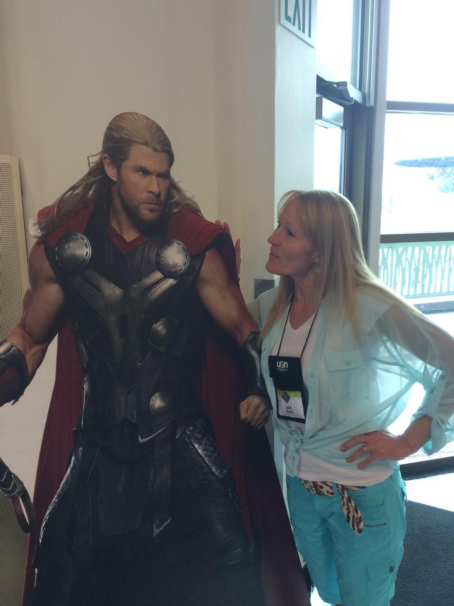 jul2223's tweet photo. #TS2015 http://t.co/akRKyaKl61