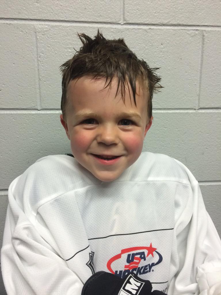 BobDoyle_MICPA's tweet photo. Thanks @SuburbanIceFH for a fun #TryHockey event. Landon loved it! @MiHockeyNow #FutureRedWing http://t.co/Fw49APdavz