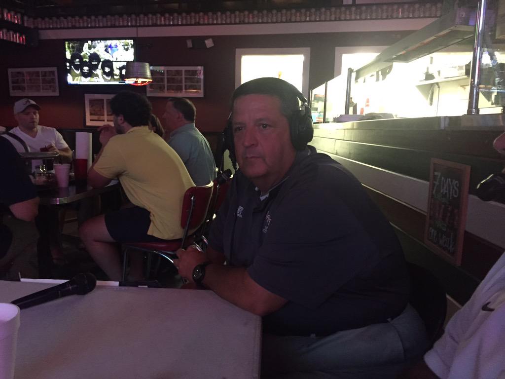 1045espn's tweet photo. Central Private's Joey Sanchez joins us now #LaPrepWeekly at @SchlittzGiggles (Perkins overpass) @1045espn http://t.co/5pCsEdCGcQ