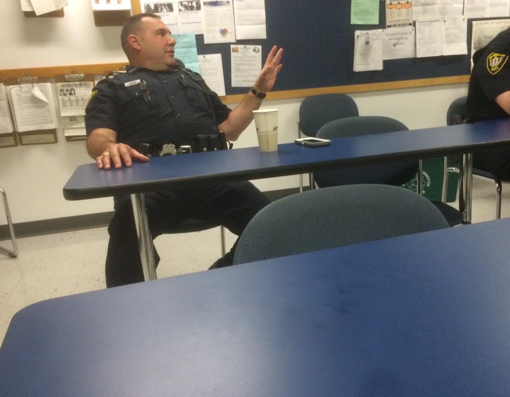 WilmingtonMAPD's tweet photo. Tonight is Ofc. Chip Bruce's last evening as a Patrolman with over 27 years service to #WilmingtonMA. #lastrollcall http://t.co/JTT3y5WnGL