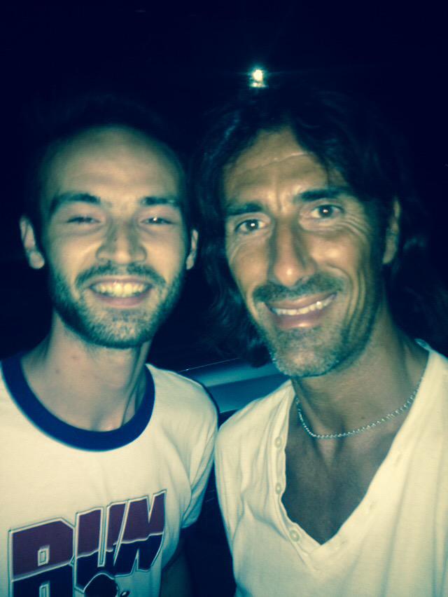 MMagnozzi's tweet photo. @MarcoDelve24 #esegnosempreio #uomoderby #volasupermarcovola #bomber ciao grandissimo Marco sei un grande Forza Roma http://t.co/XDomUtbTUl