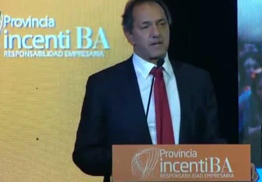 LaInnovadoraAR's tweet photo. #IncentiBA "Focalizamos en llevar a la Argentina a partir de lo que está haciendo la Presidenta" @danielscioli http://t.co/0cS0VB58r6